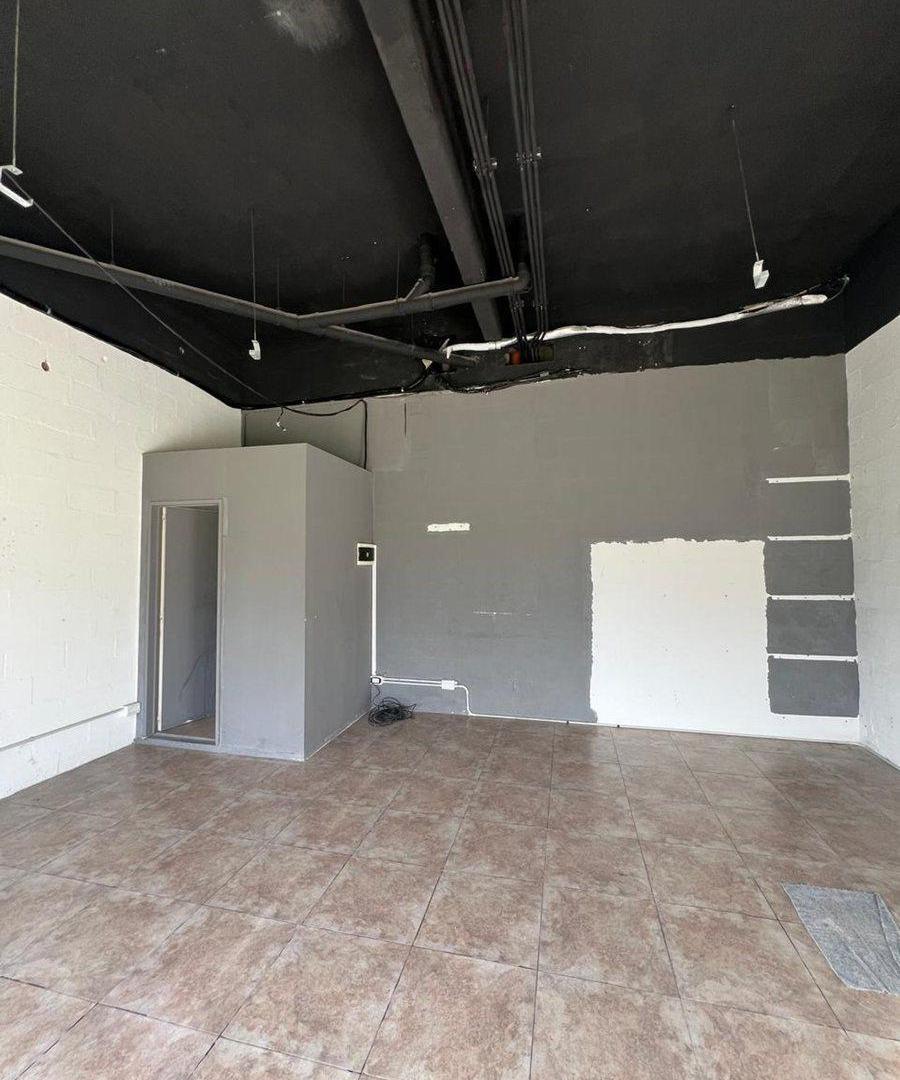 Foto de ALQUILER LOCAL COMERCIAL EN PUEBLO CAAMAÑO PILARL, imagen 1