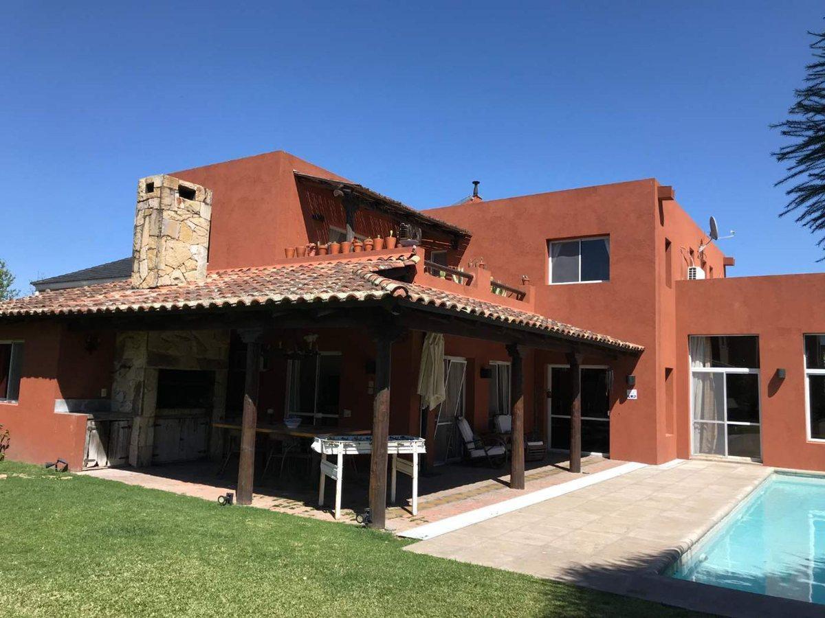 Foto de VENTA CASA 5 DORMS BARRIO VILLA OLIVOS KM 36, imagen 5