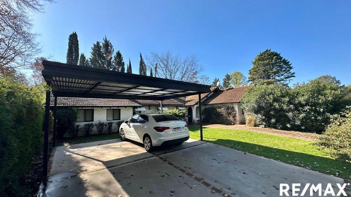 Foto de Retasada! Venta casa 5 ambientes en Carmel C.C., imagen 2