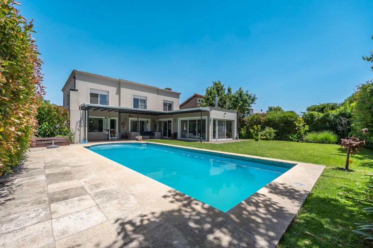 Foto de Venta Barrio Cerrado Villa Olivos central, Km 36, imagen 3