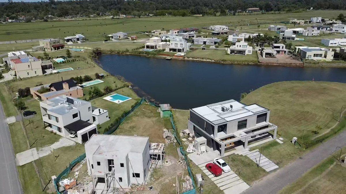 Foto de VENTA LOTE BARRIO CERRADO EL ENSUEÑO MASCHWITZ, imagen 5