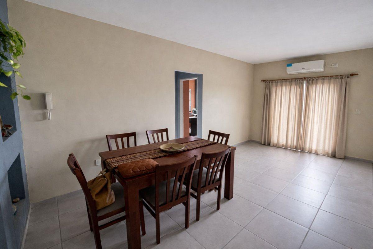 Foto de VENTA 4 AMBIENTES CON BALCÓN PISO ALTO EN PILAR, imagen 3