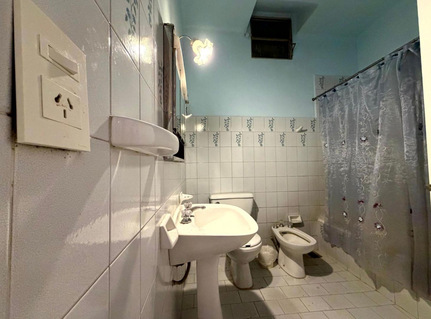 Foto de CASA 3 AMBIENTES CON JARDÍN PILAR ACEPTA PERMUTA, imagen 5