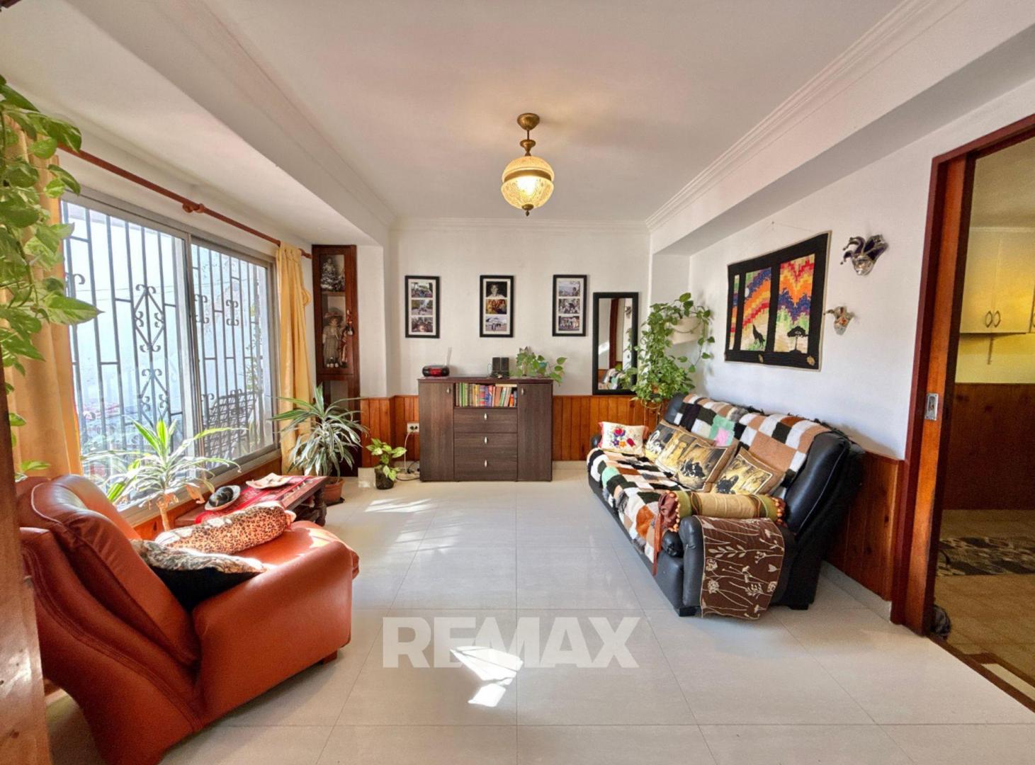 Foto de Venta Dpto 3 Amb con Patio y Cochera PB, Zarate, imagen 2