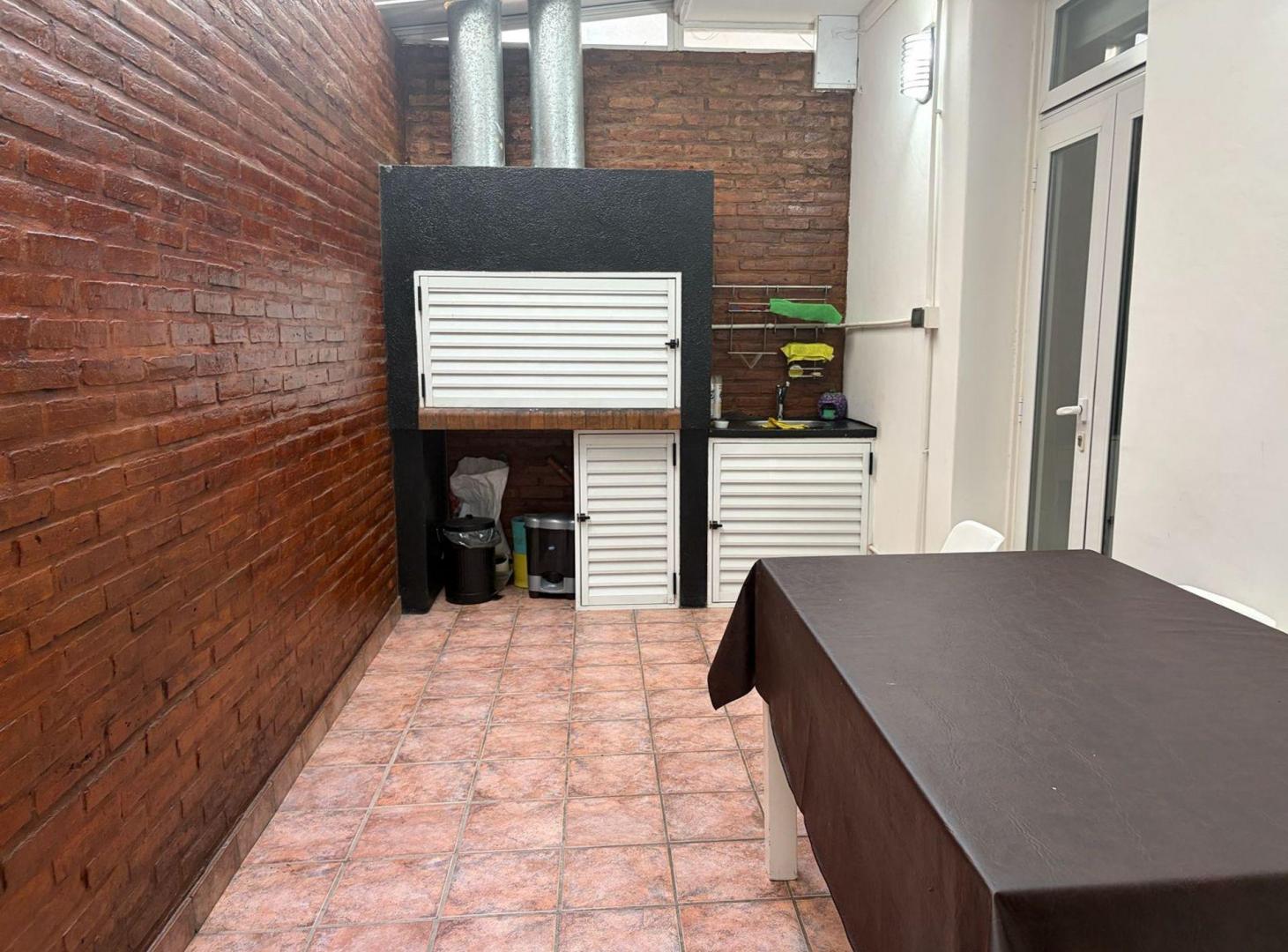 Foto de Venta PH 2 ambientes Parque Chas ,patio y parrilla, imagen 3