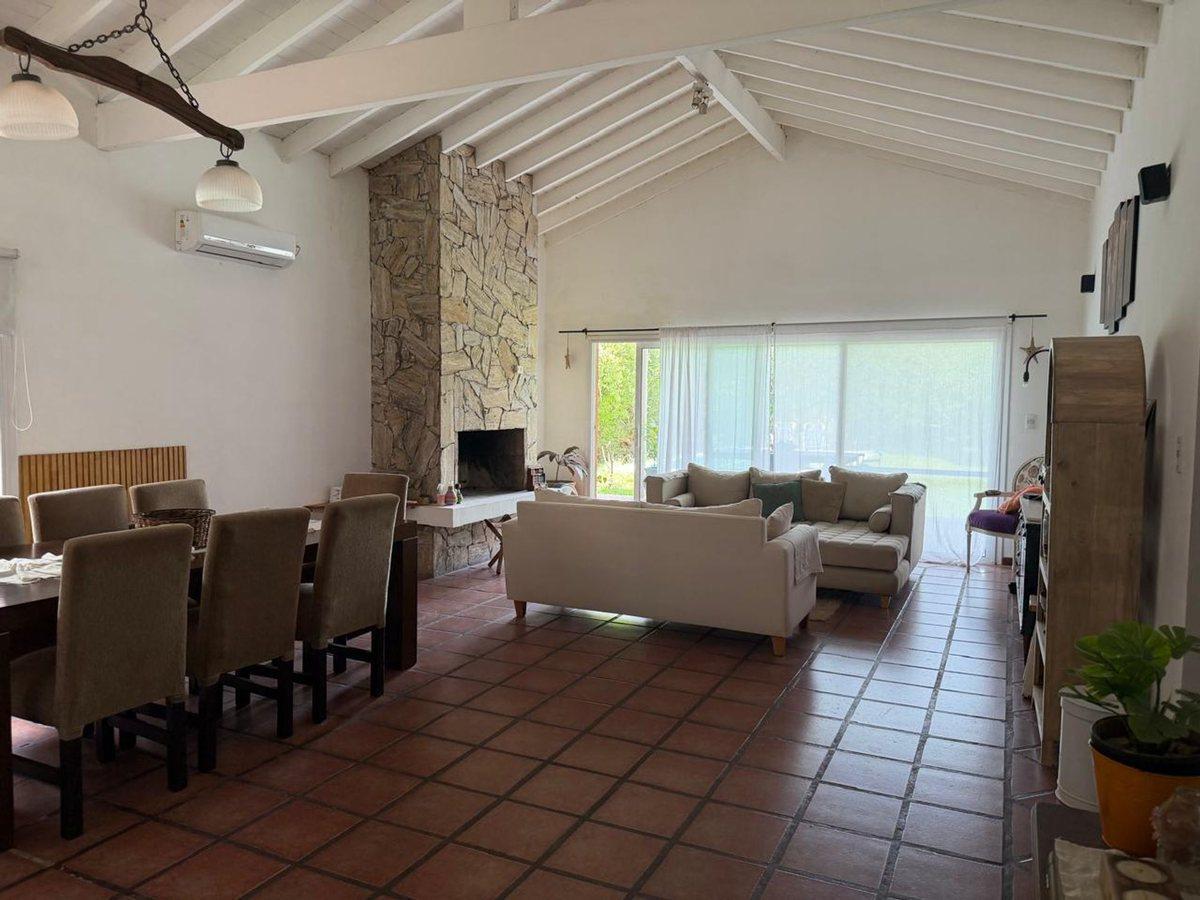 Foto de VENTA CASA 4 AMB C/PILETA- BARRIO SAUSALITO PILAR, imagen 1