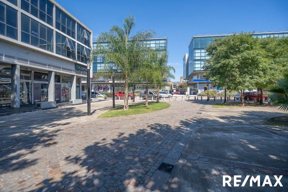 Foto de Venta Local comercial Pilar km46 Agora1 PB Terraza, imagen 2