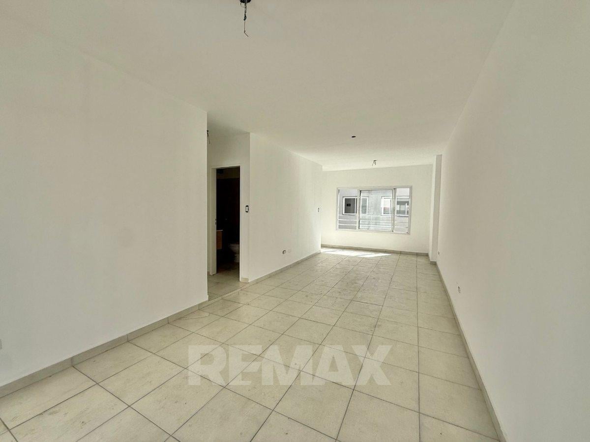 Foto de Venta Monoambiente div. Parque Patricios, Balcon, imagen 2