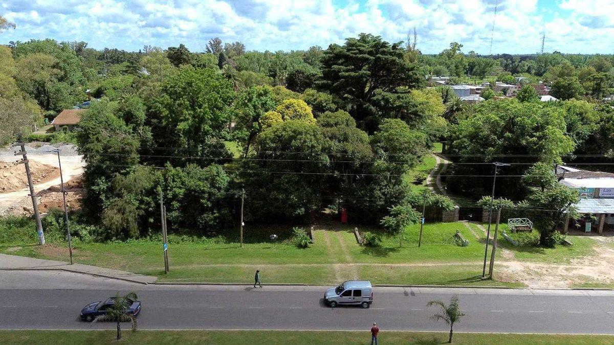 Foto de VENTA TERRENO APTO COMERCIAL SOBRE RUTA 8 PILAR, imagen 4