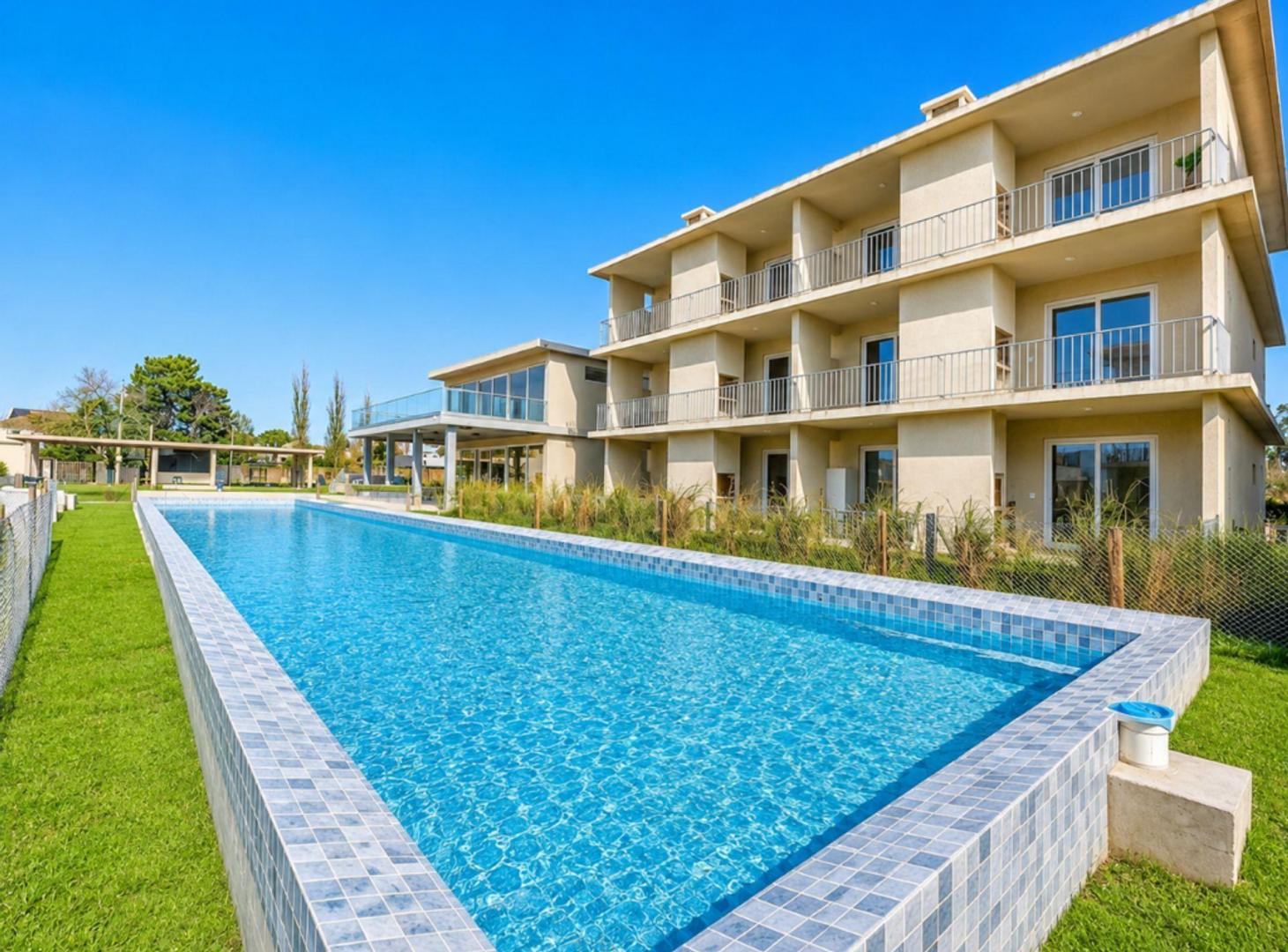 Foto de Venta Depto 2 amb. parrilla cochera y pileta Pilar, imagen 2