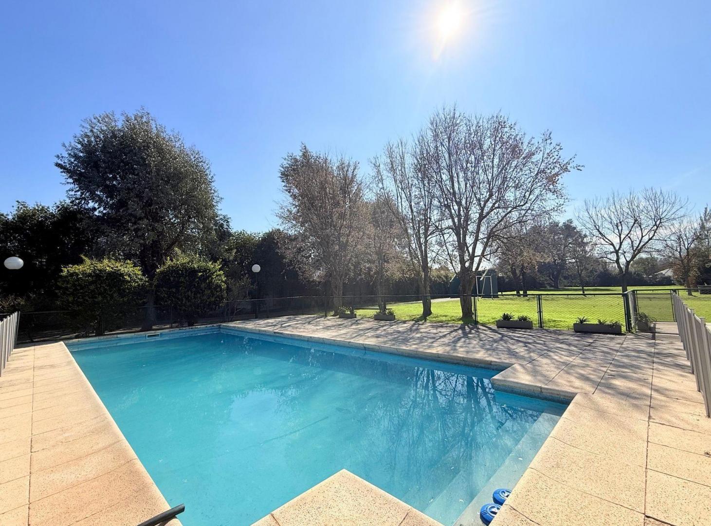 Foto de Venta Lote Pilar Privado 1.330 M² con mejoras, imagen 2