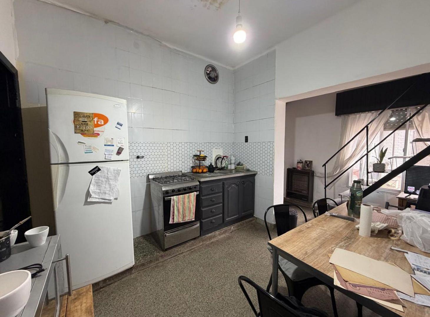 Foto de VENTA DE 2 CASAS CON COCHERA EN PILAR CENTRO, imagen 2