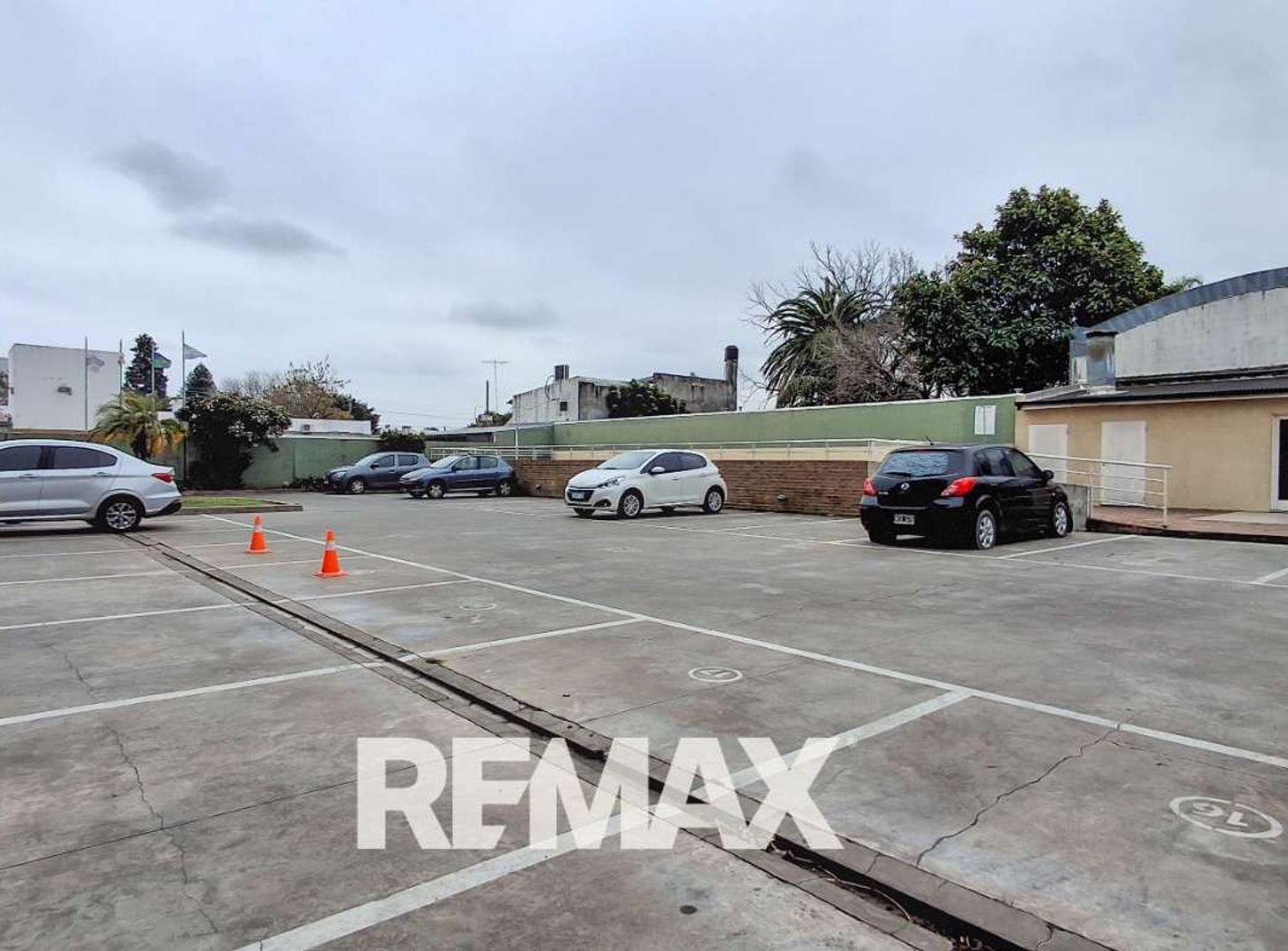 Foto de VENTA DEPARTAMENTO EN LOS TEROS C/3 COCHERAS-PILAR, imagen 1