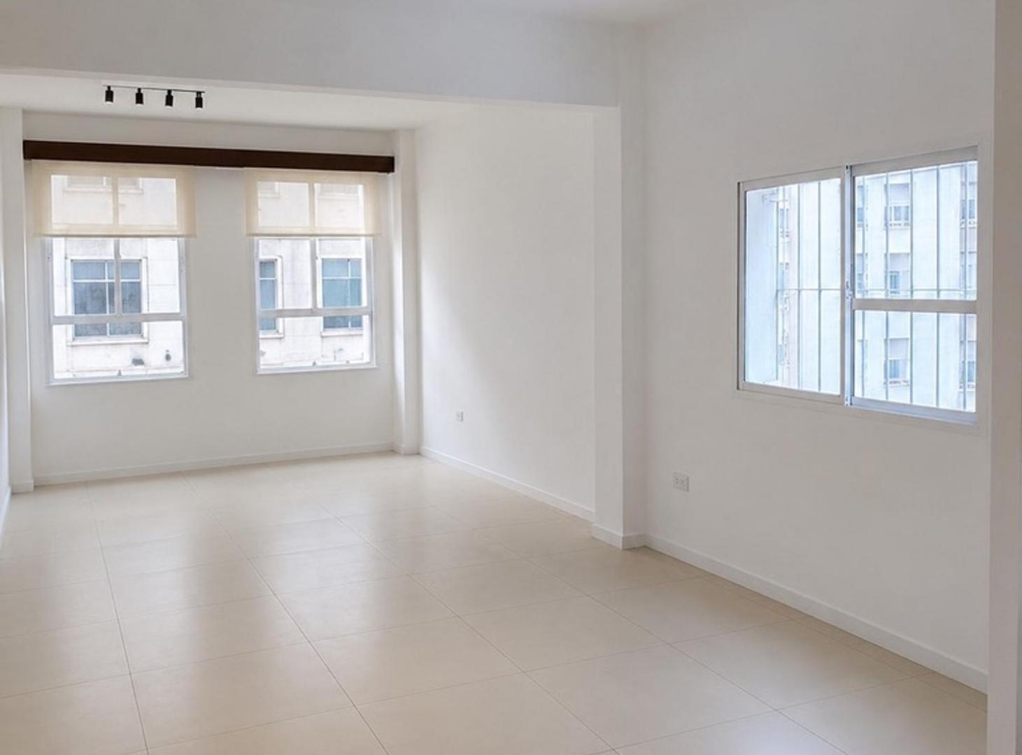 Foto de Venta departamento en Av. Perón 700, microcentro., imagen 4