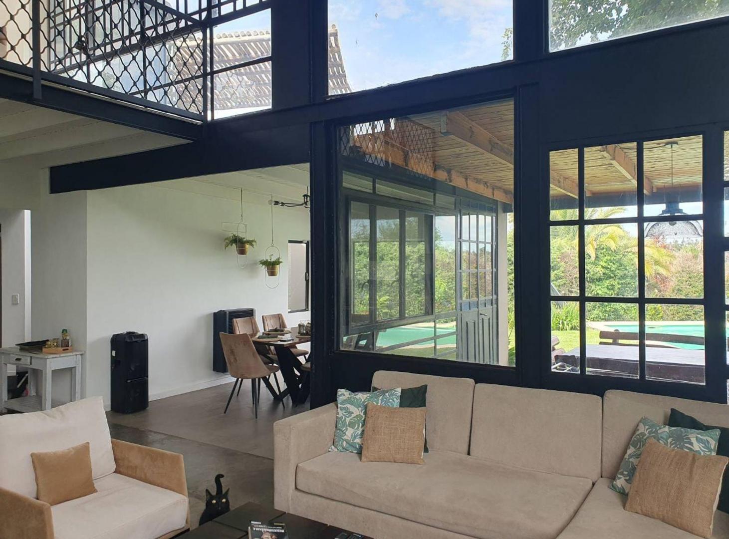 Foto de VENTA CASA 5 AMB. B° LOS JAZMINES PILAR DEL ESTE, imagen 2
