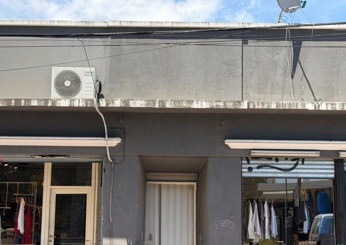 Foto de Venta 2 locales c/vivienda a reciclar pilar centro, imagen 1