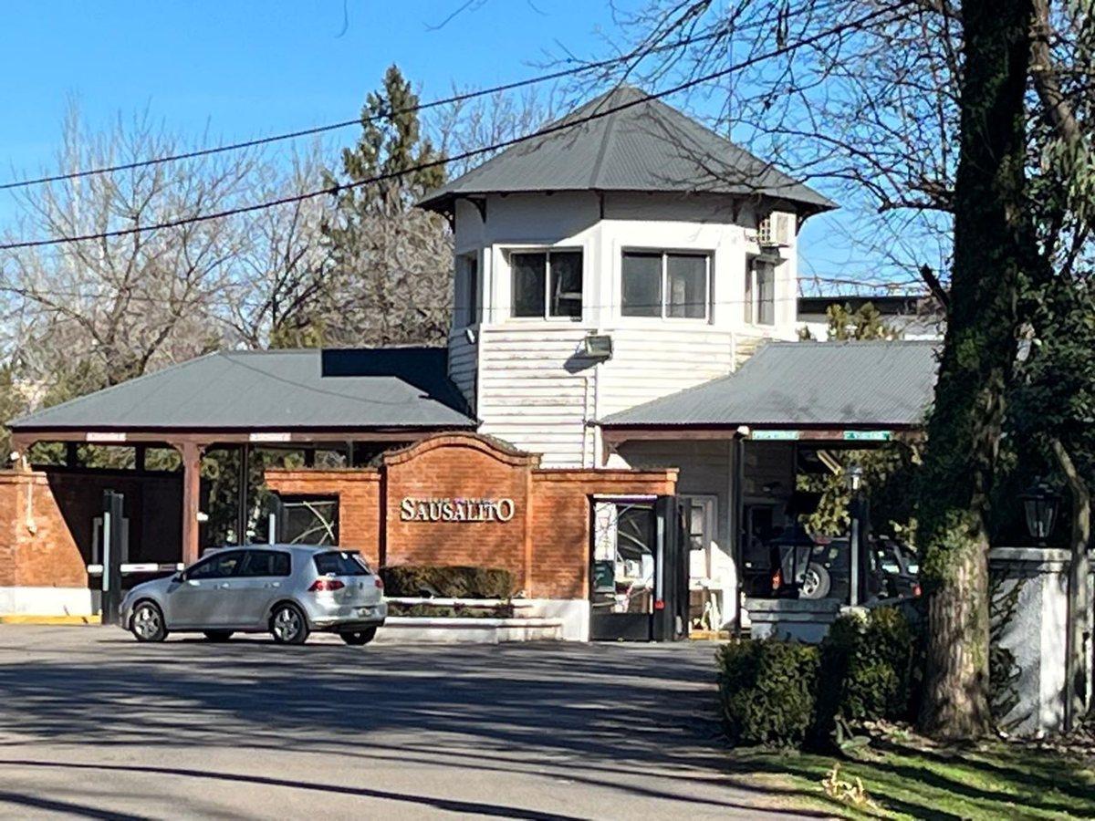 Foto de LOTE EN VENTA BARRIO CERRADO SAUSALITO PILAR, imagen 3