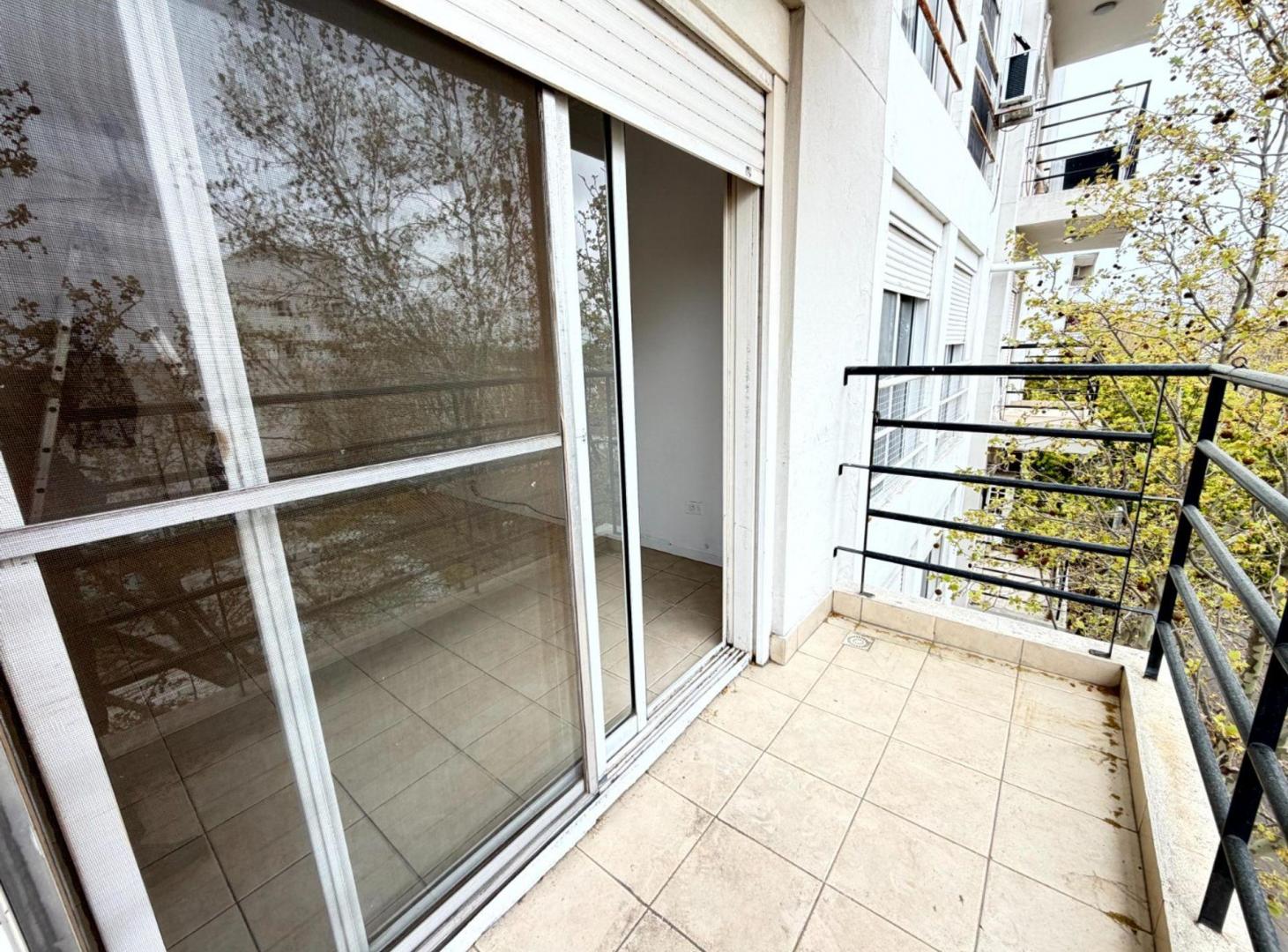 Foto de ALQUILER DEPARTAMENTO 2 AMB COCHERA PILAR CENTRO, imagen 5