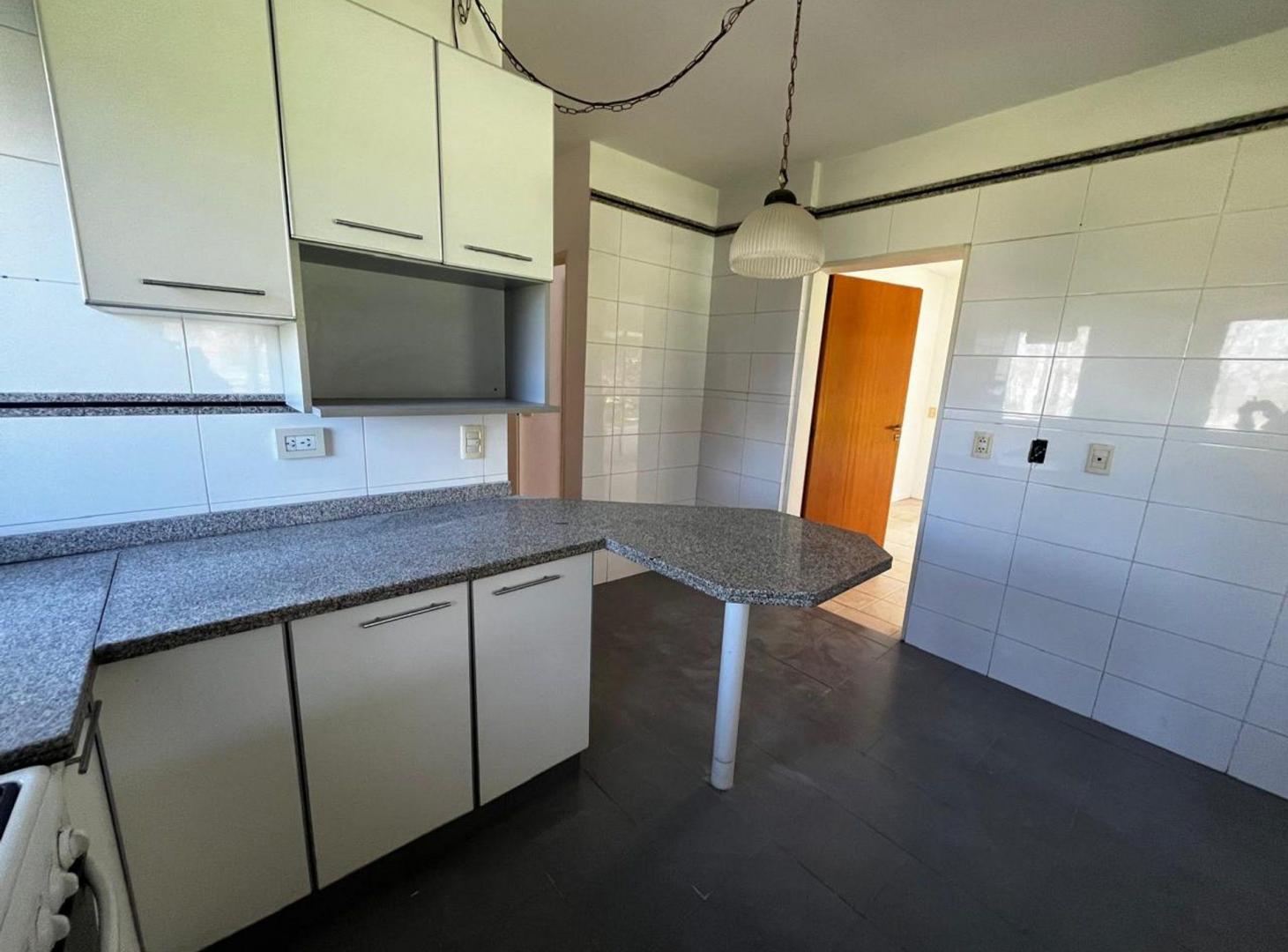 Foto de ALQUILER CASA CC CAMPO GRANDE C/PILETA, imagen 1