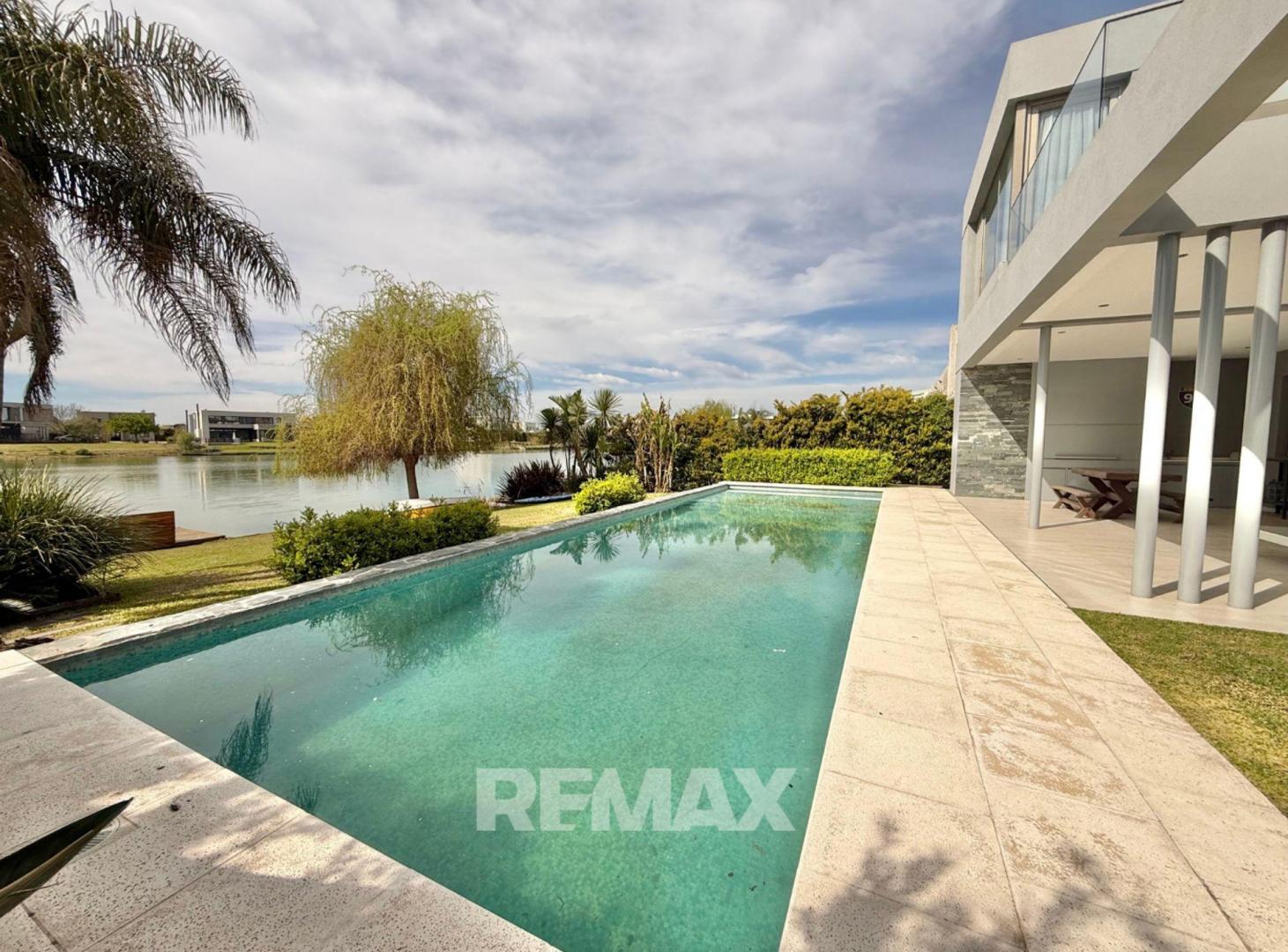 Foto de Venta casa El canton 6 amb. muelle pileta segurid, imagen 4