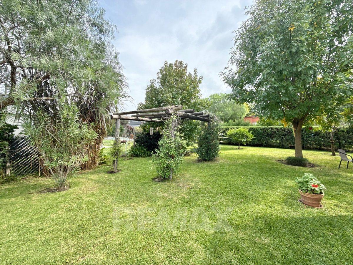 Foto de VENTA CASA MANZANARES CHICO PILAR apta CREDITO, imagen 2