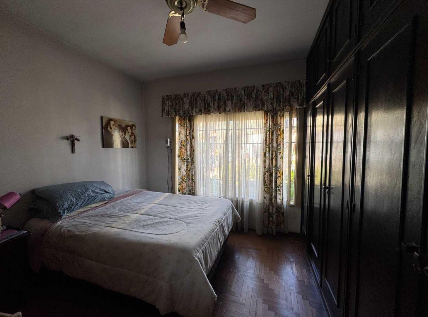 Foto de Venta Casa 4 Dormitorios y Jardín en Pilar Centro, imagen 3