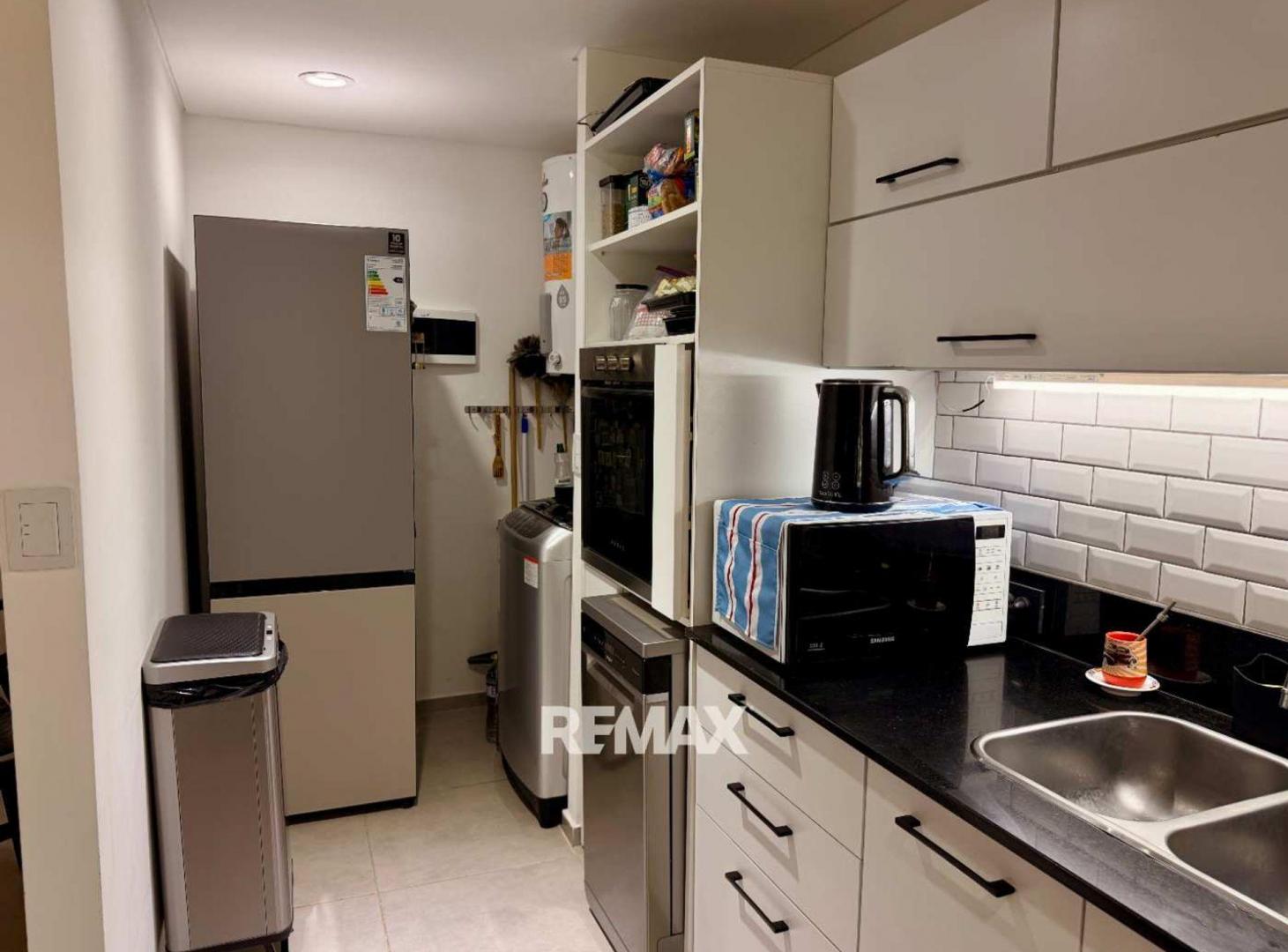 Foto de DEPTO VENTA 2 AMB, PILAR, COCHERA, BALCON, PILETA, imagen 5