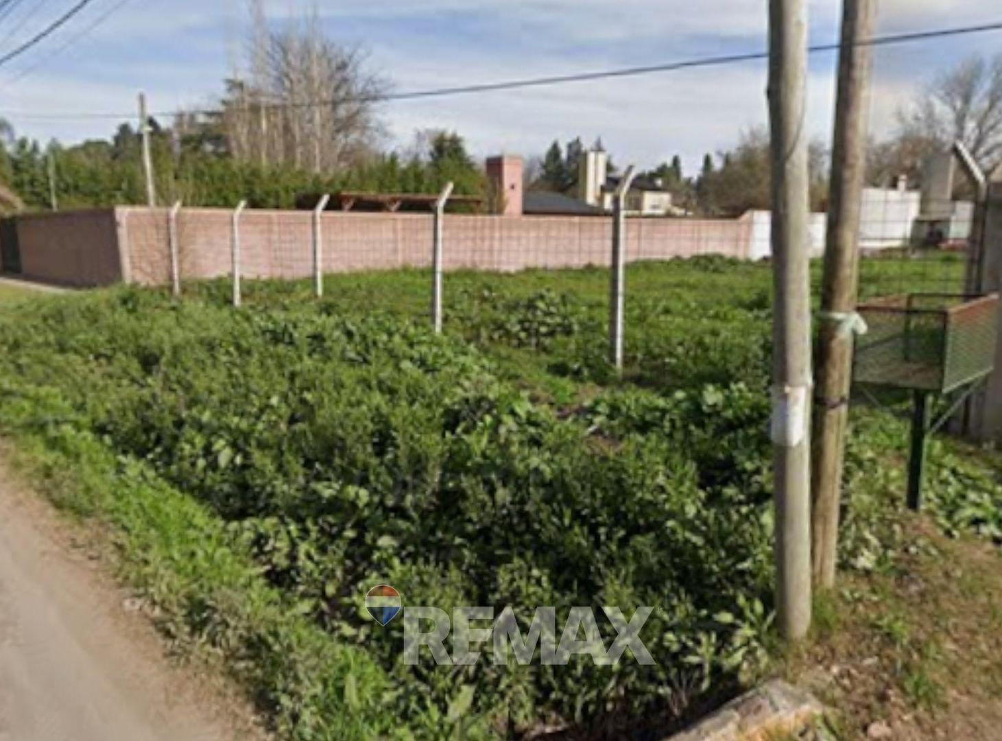 Foto de VENTA LOTE "B" DE 400 M² DERQUI / LÍMITE LA LONJA, imagen 2