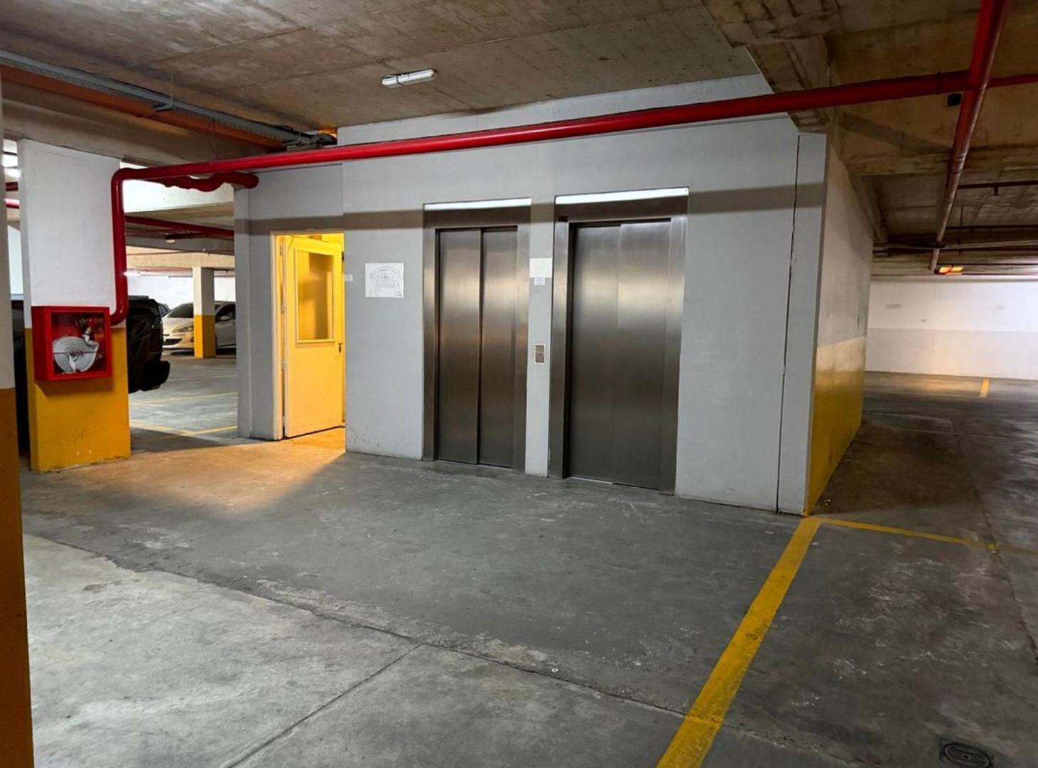 Foto de ALQUILER DPTO 2 AMB/OFICINA AGORA 2 COCHERA PILAR, imagen 4