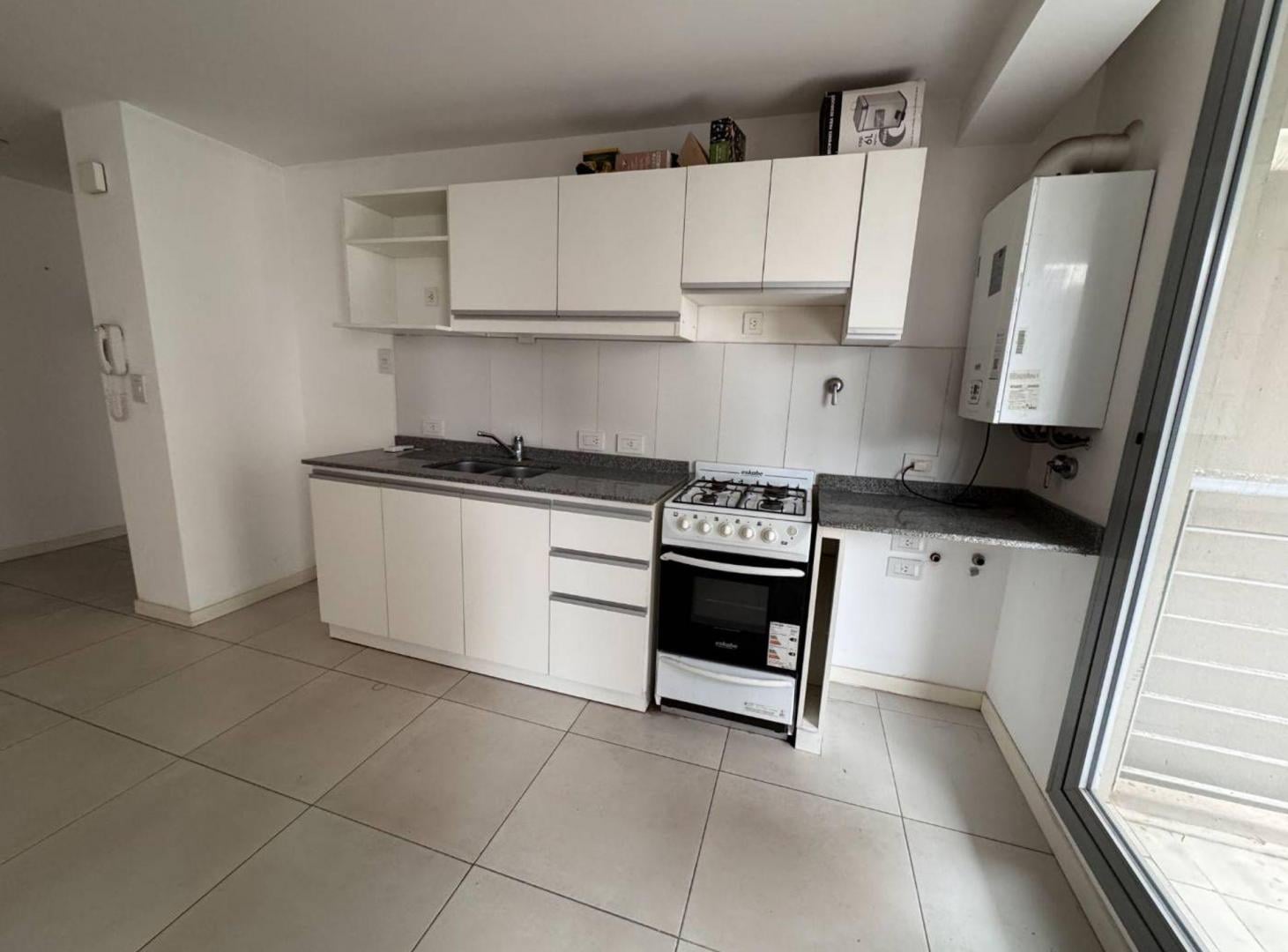 Foto de Alquiler Monoambiente c/balcon y amenities, imagen 1