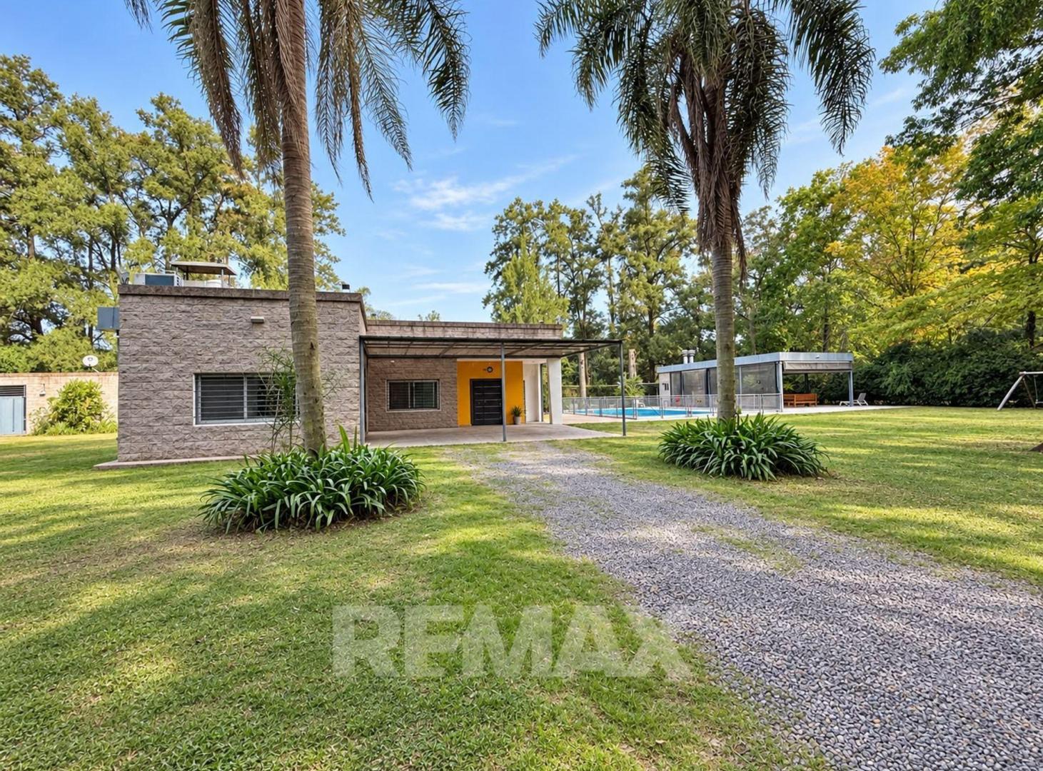 Foto de VENTA CASA LA LONJA 4 HAB QUINCH PILETA LOTE 2170M, imagen 4