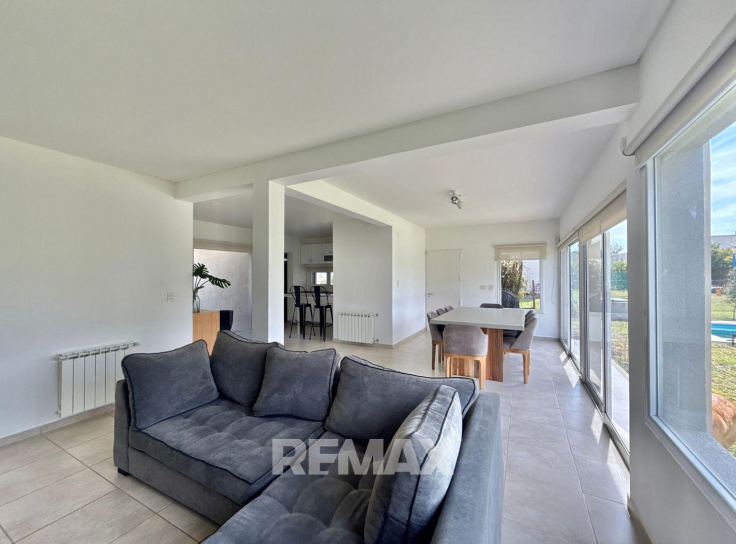 Foto de Venta Casa con pileta-galeria Casas del este Pilar, imagen 5