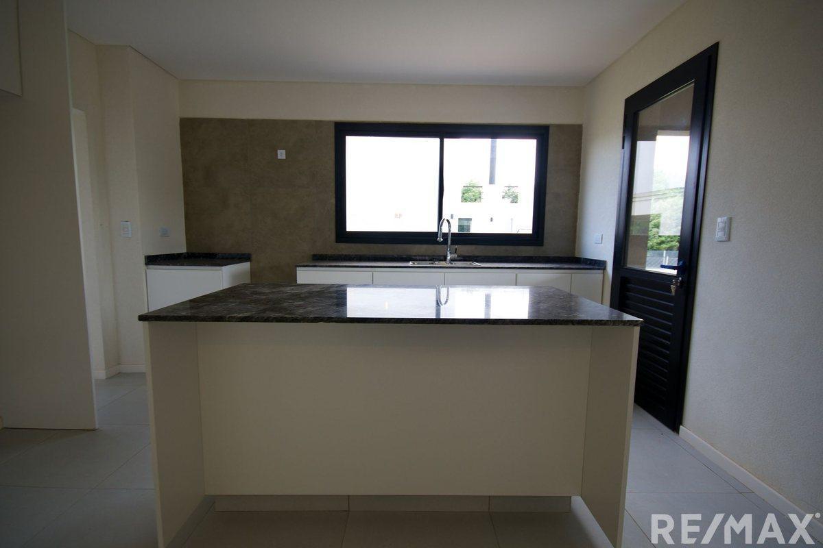 Foto de Venta casa a estrenar en Altos de Manzanares, imagen 4