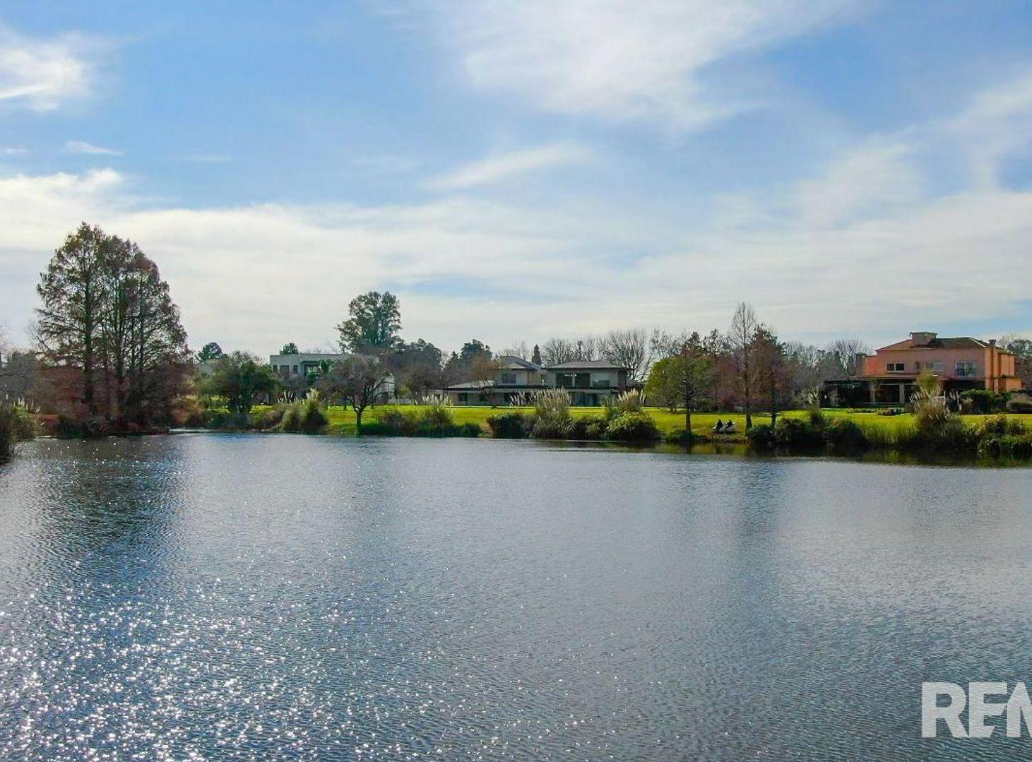 Foto de VENTA LOTE AL AGUA SAN FRANCISCO MANZANARES PILAR, imagen 1