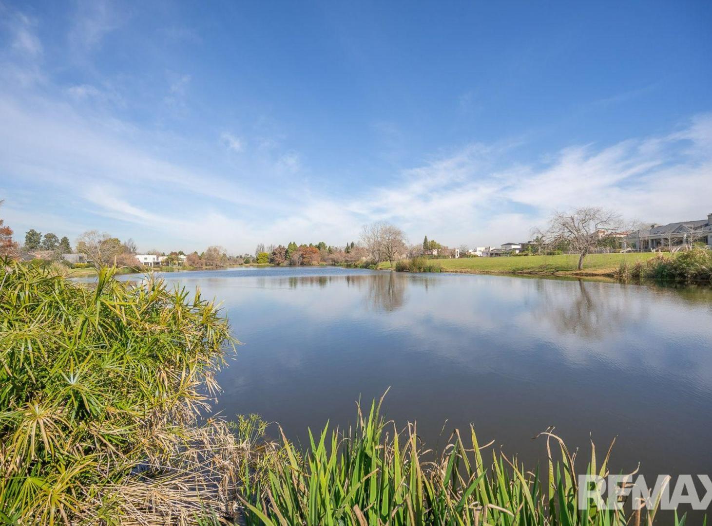 Foto de VENTA LOTE AL AGUA SAN FRANCISCO MANZANARES PILAR, imagen 2