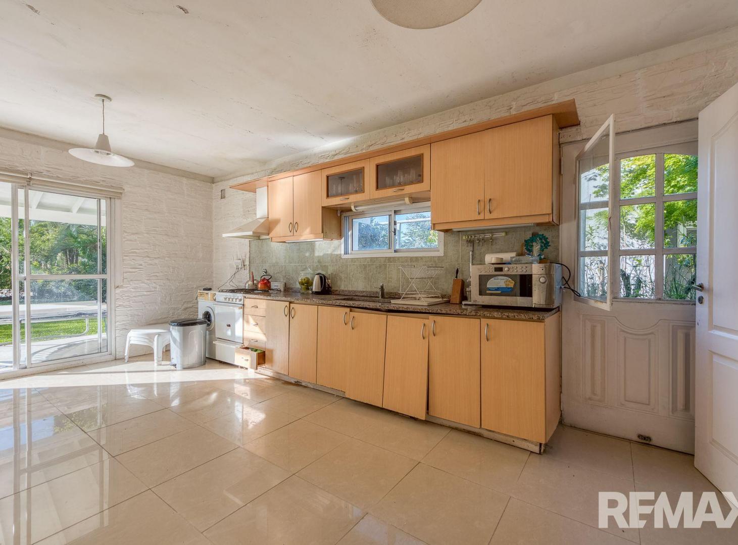 Foto de Venta Casa 5 Amb con Pileta B° La Masía CC Pilar, imagen 5