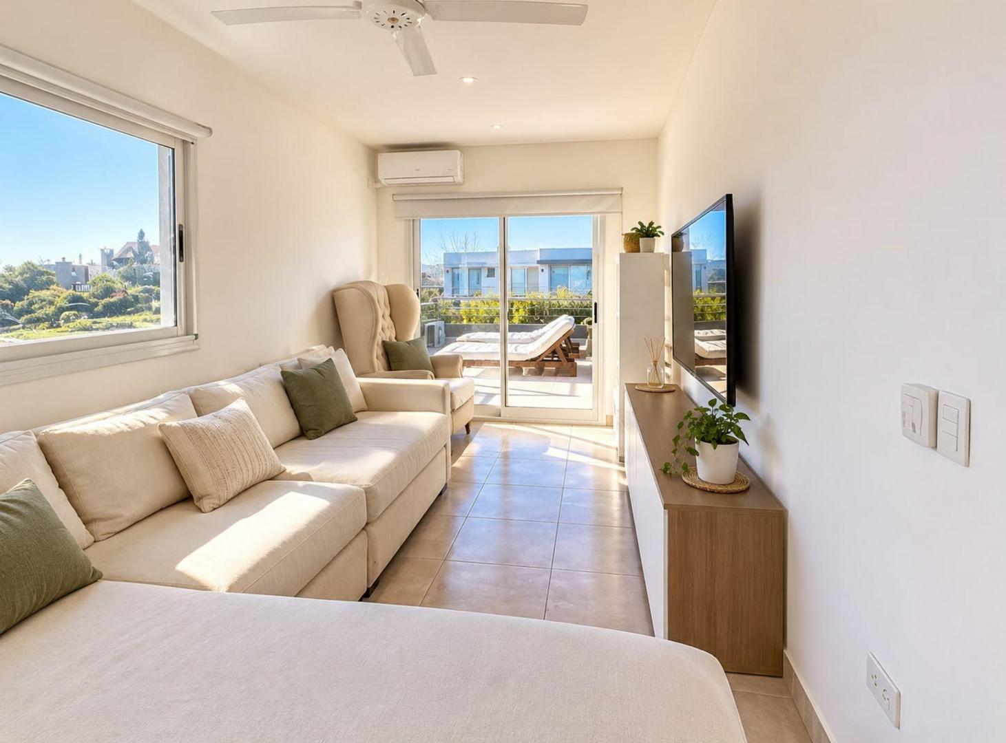 Foto de VENTA CASA c/hab pcipal abajo en AYRES PLAZA PILAR, imagen 2