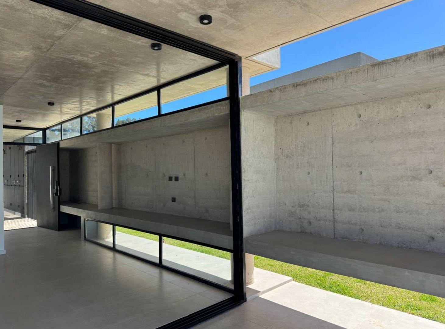 Foto de Venta Moderna Casa a Estrenar en Pilará con Pileta, imagen 3