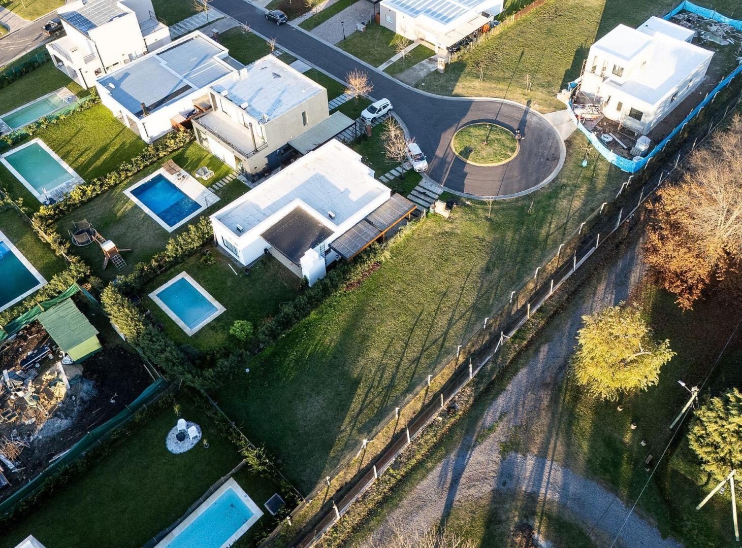 Foto de Lote en venta Barrio Sta. Lucia Pilar del Este, imagen 5