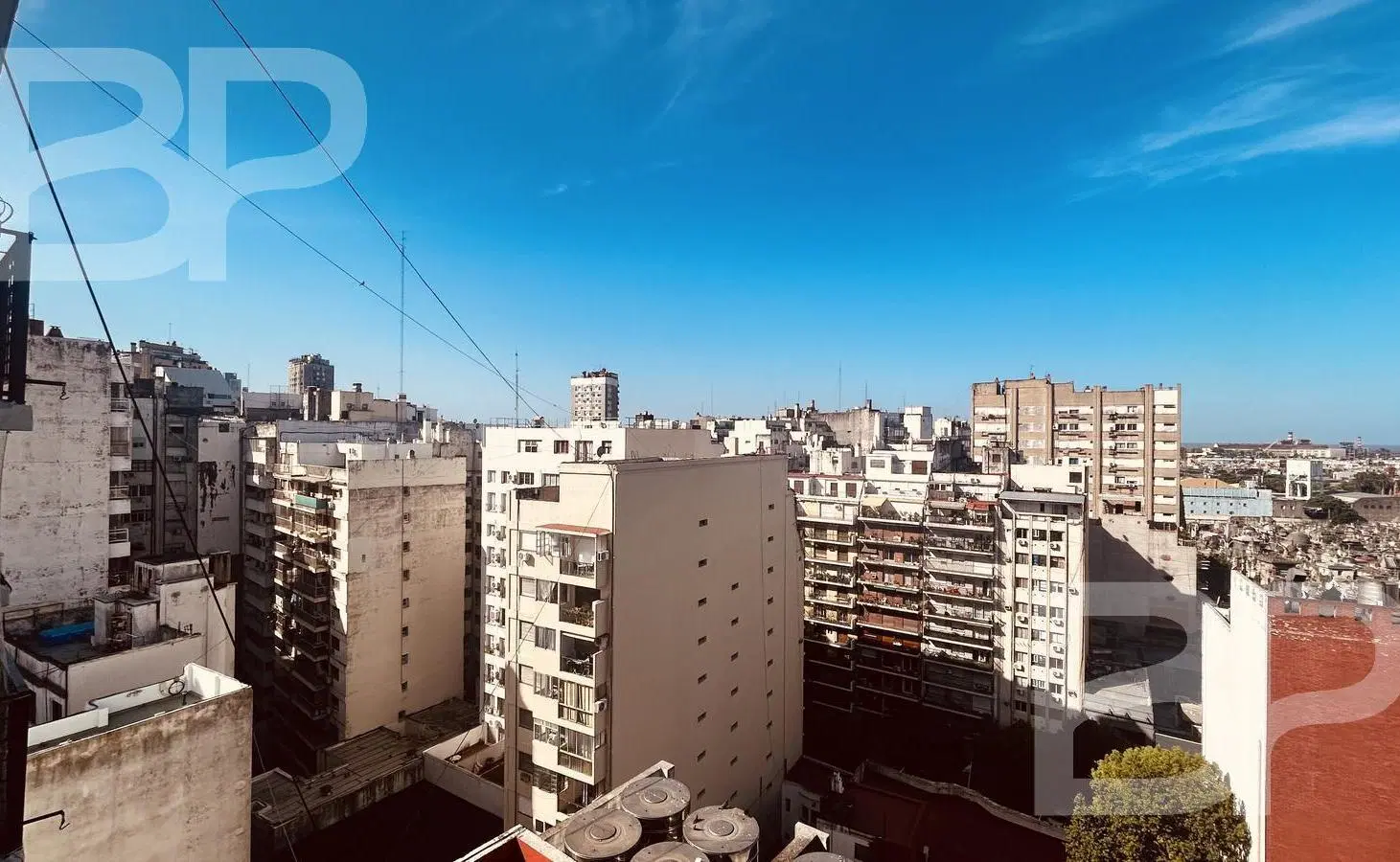 Excelente 4 ambientes semipiso en dúplex con baulera en el corazón de Recoleta 5