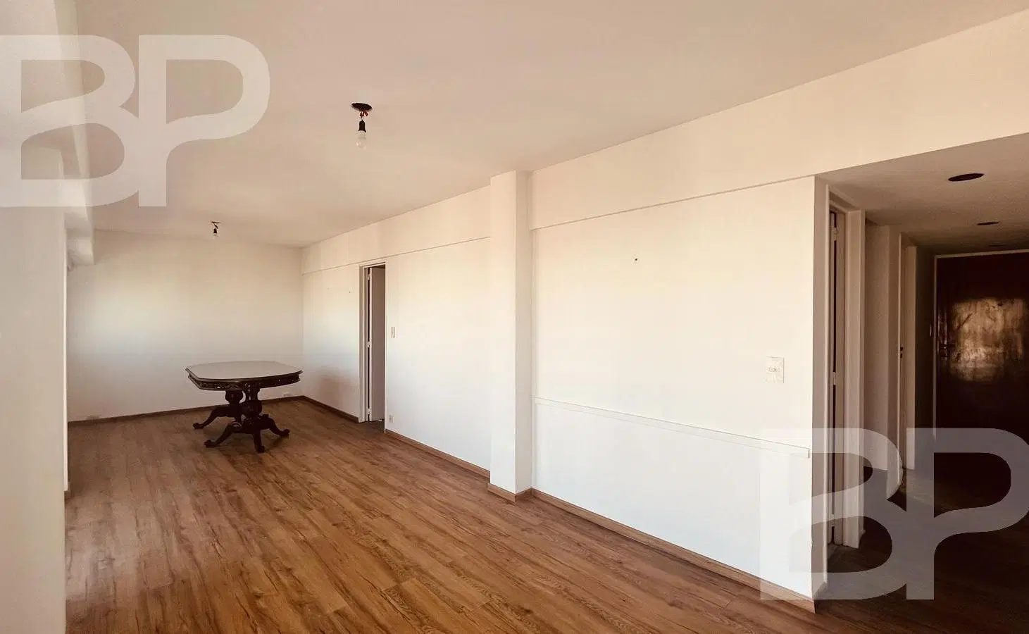 Excelente 4 ambientes semipiso en dúplex con baulera en el corazón de Recoleta 3