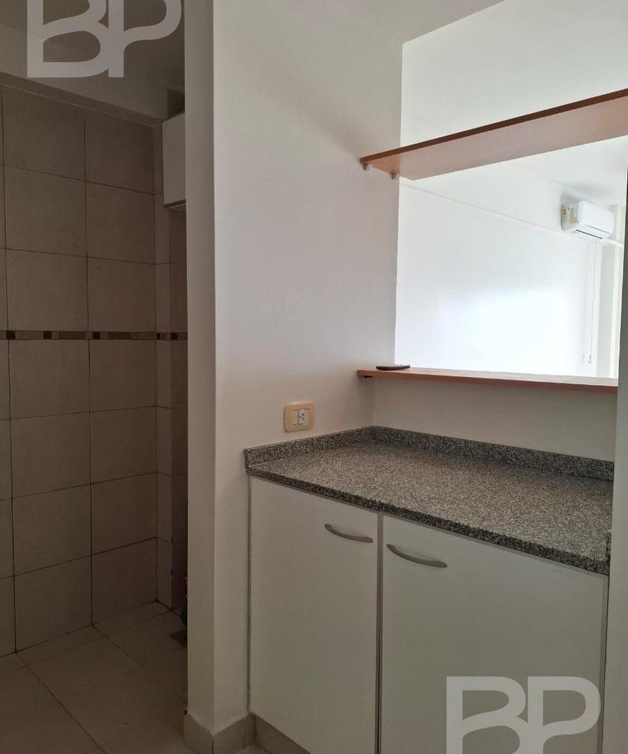 Foto de Av. Rivadavia 5885 - Monoambiente c/Vista Panoramica - Caballito, imagen 5