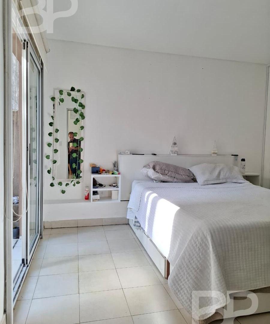 Foto de EXCELENTE DEPARTAMENTO 2 AMBIENTES - RECOLETA, imagen 5