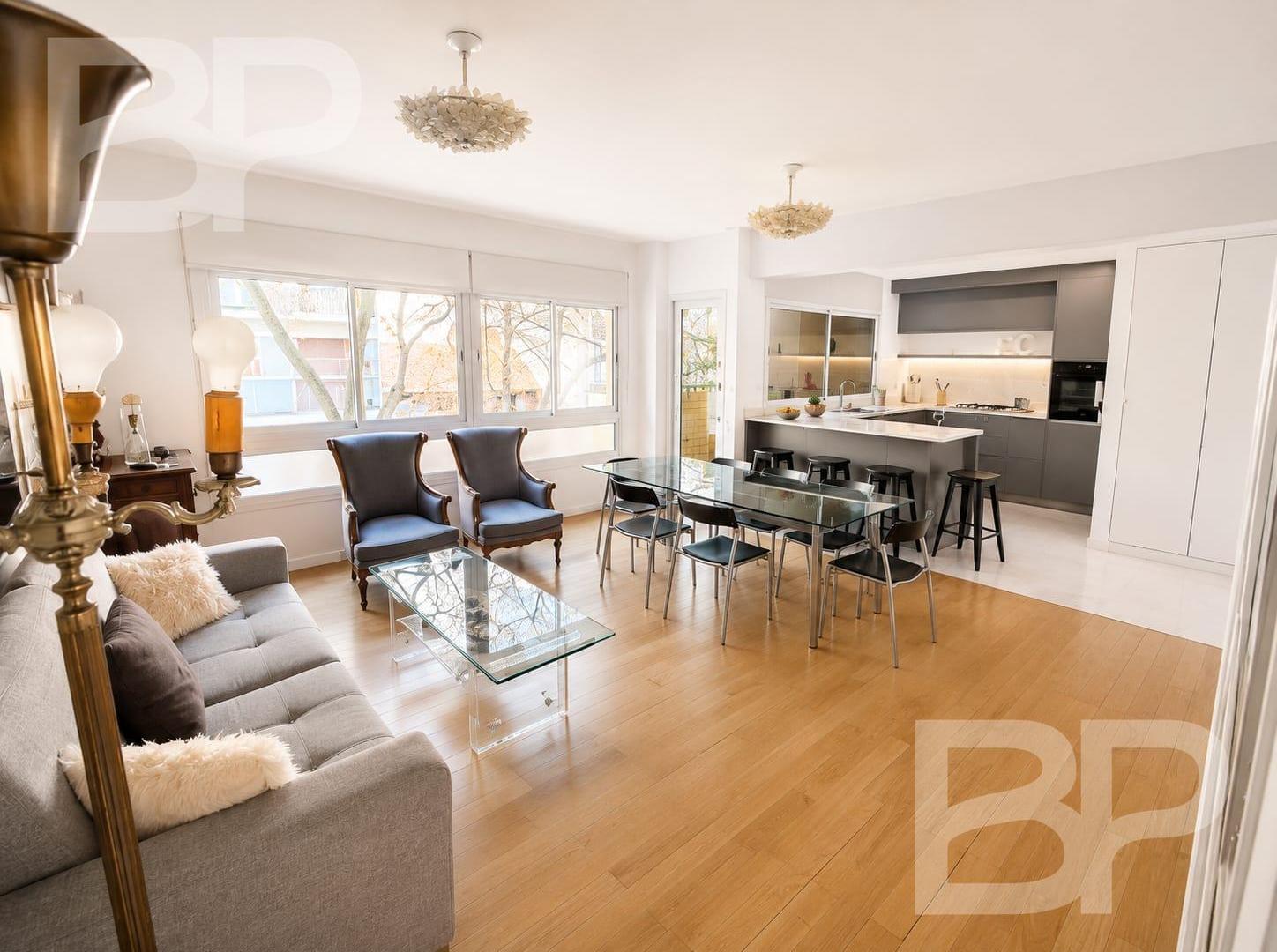 Foto de VENTA – 3 AMBIENTES CON BALCÓN Y COCHERA CUBIERTA – BELGRANO, imagen 1