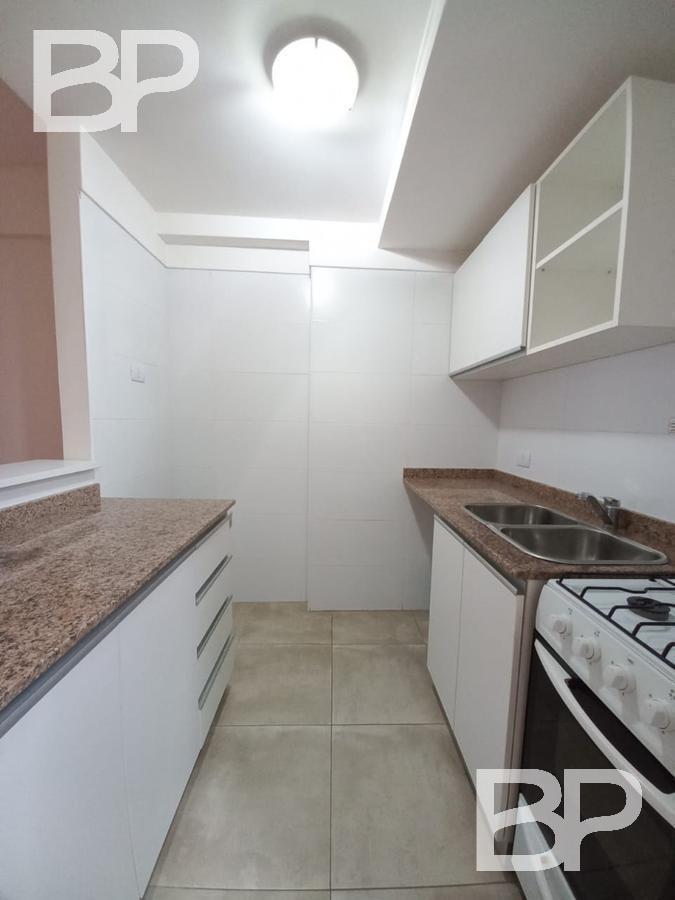 Foto de Lezica 4476 - Alquiler: Monoambiente divisible con cochera fija en, imagen 1
