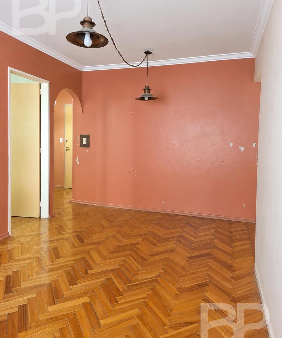 Foto de VENTA DEPARTAMENTO DOS (2) AMBIENTES - MONSERRAT, imagen 2