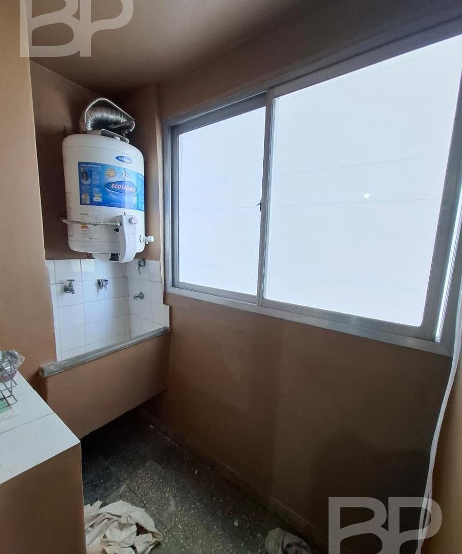 Foto de VENTA DEPARTAMENTO DOS (2) AMBIENTES - MONSERRAT, imagen 1