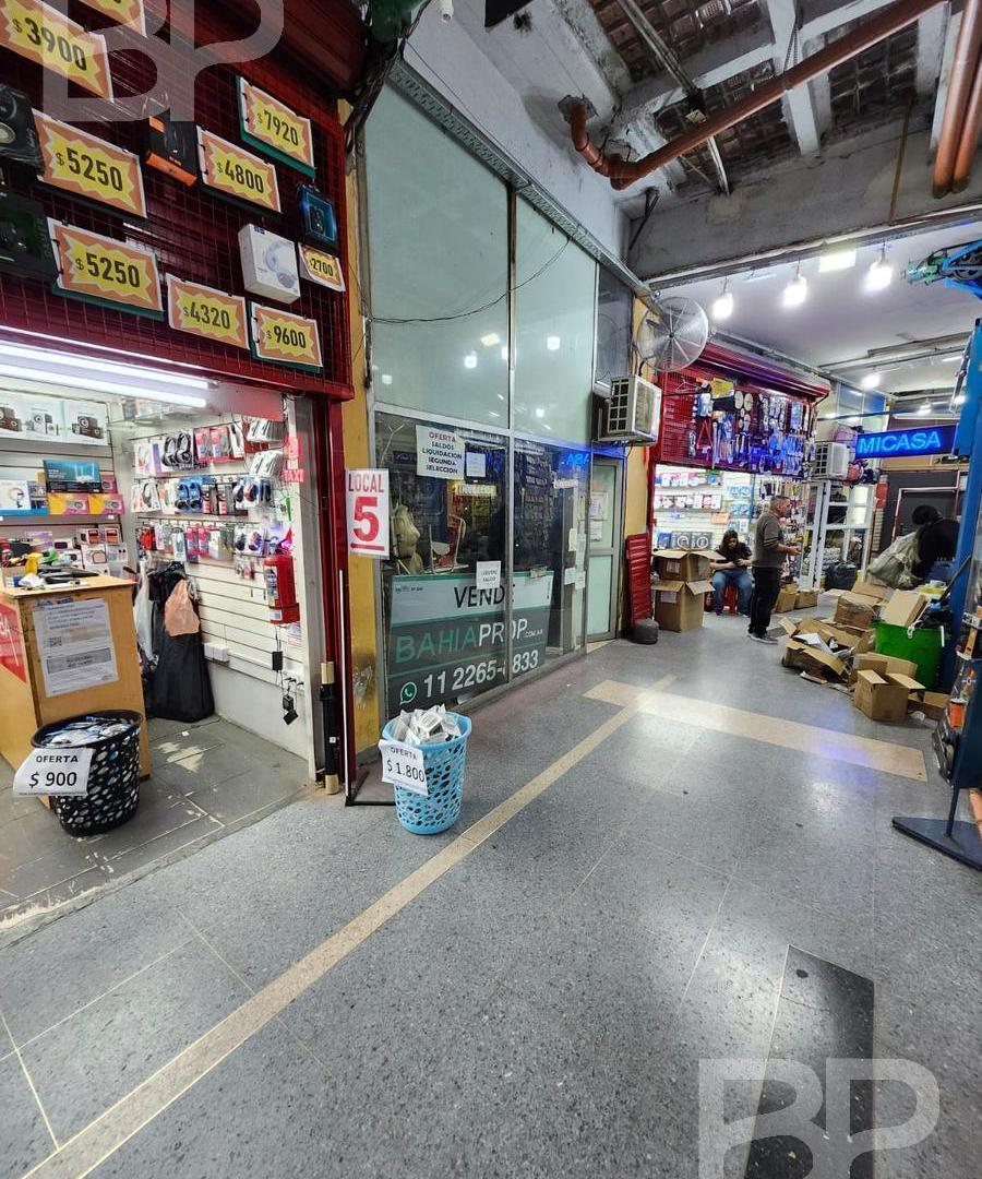 Foto de Pasteur 261 - Alquiler Local en Galeria - Balvanera, imagen 1