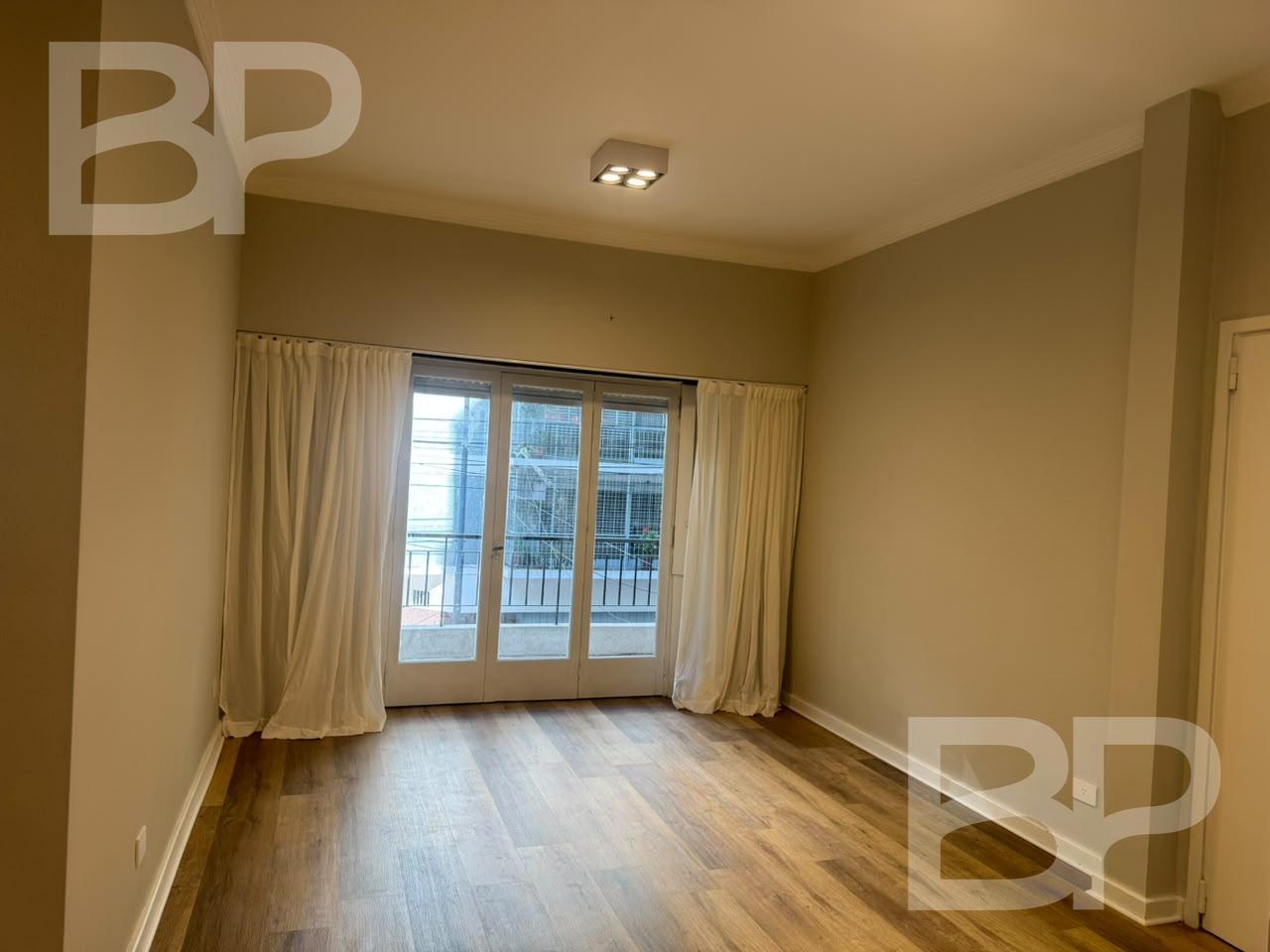 Foto de OPORTUNIDAD Departamento semipiso - 3 ambientes - Palermo, imagen 1