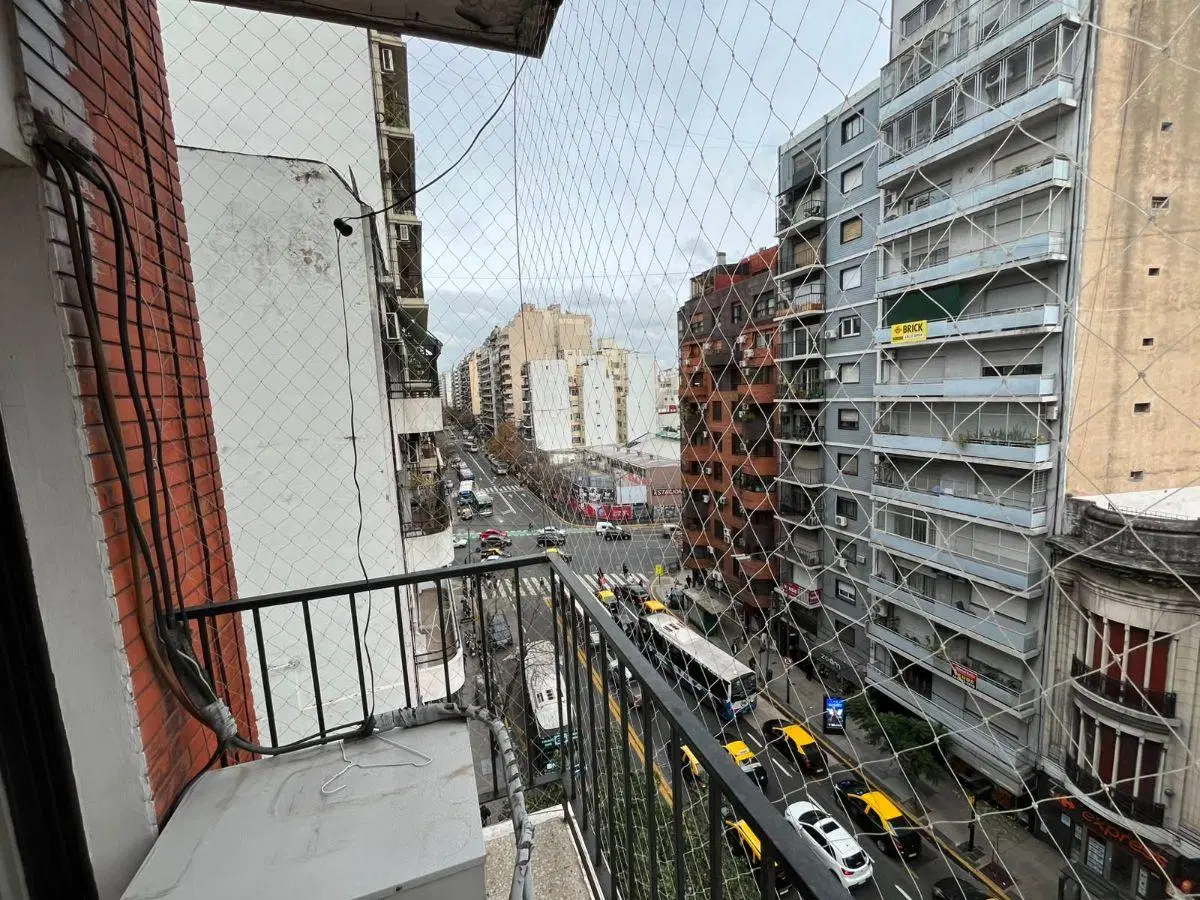 Impecable 5 Amb. Av Pueyrredón y Av Córdoba 2